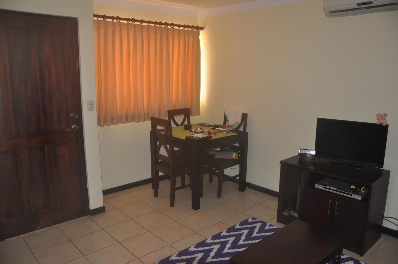 Villa Riviera 2 Bedroom Townhouse Playas del Coco Ruang foto