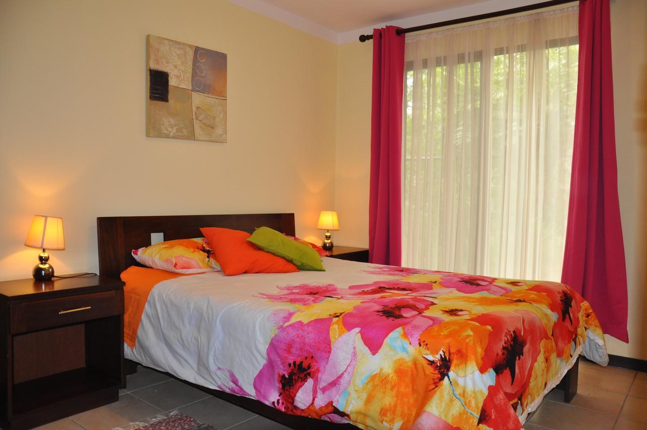 Villa Riviera 2 Bedroom Townhouse Playas del Coco Ruang foto