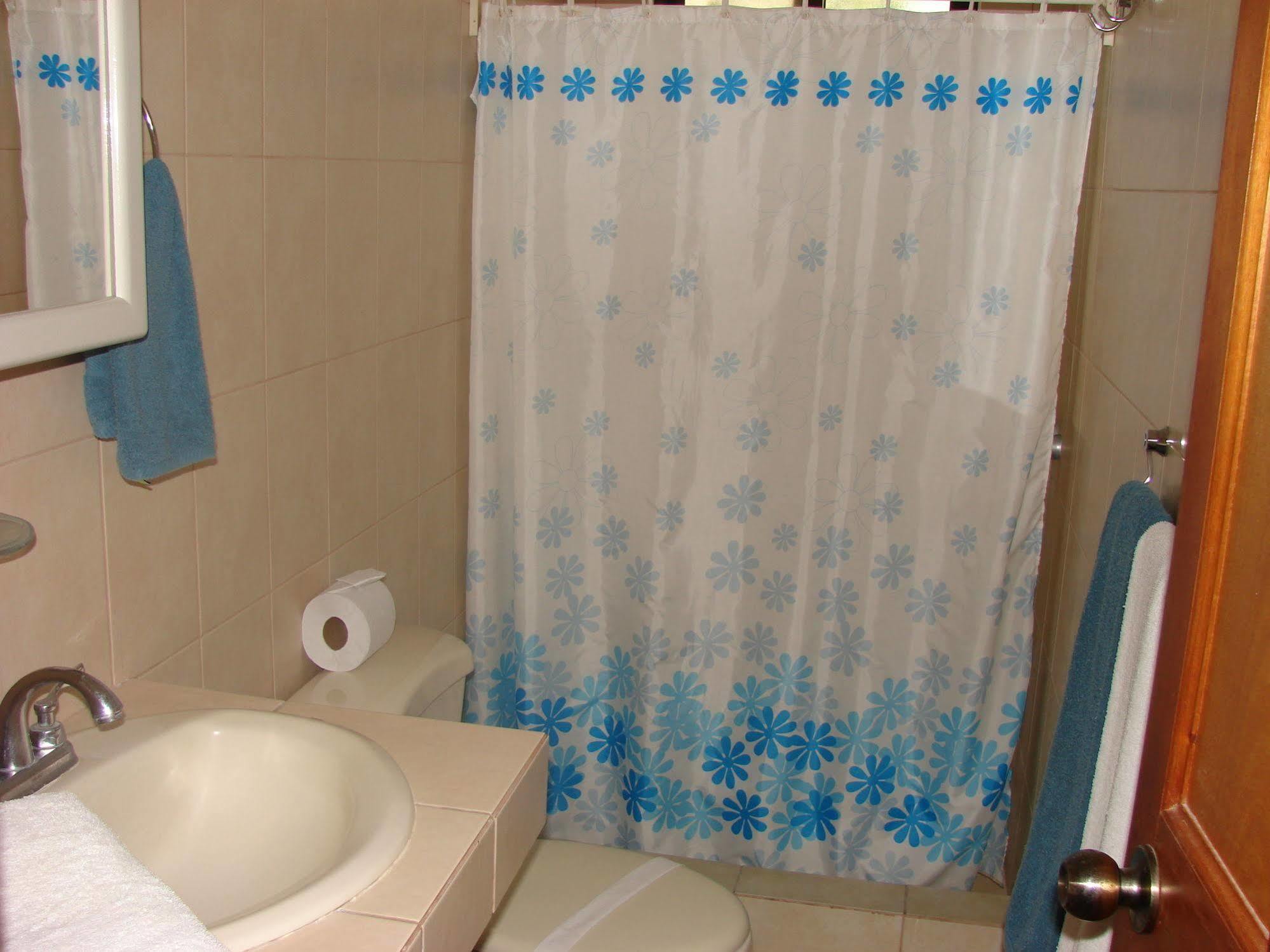 Villa Riviera 2 Bedroom Townhouse Playas del Coco Bagian luar foto