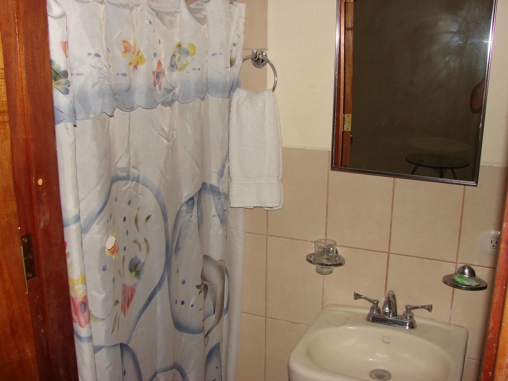 Villa Riviera 2 Bedroom Townhouse Playas del Coco Bagian luar foto